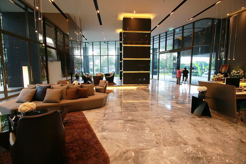 Ideo Mobi Eastgate Bangna By Winnie Bangkok Luaran gambar