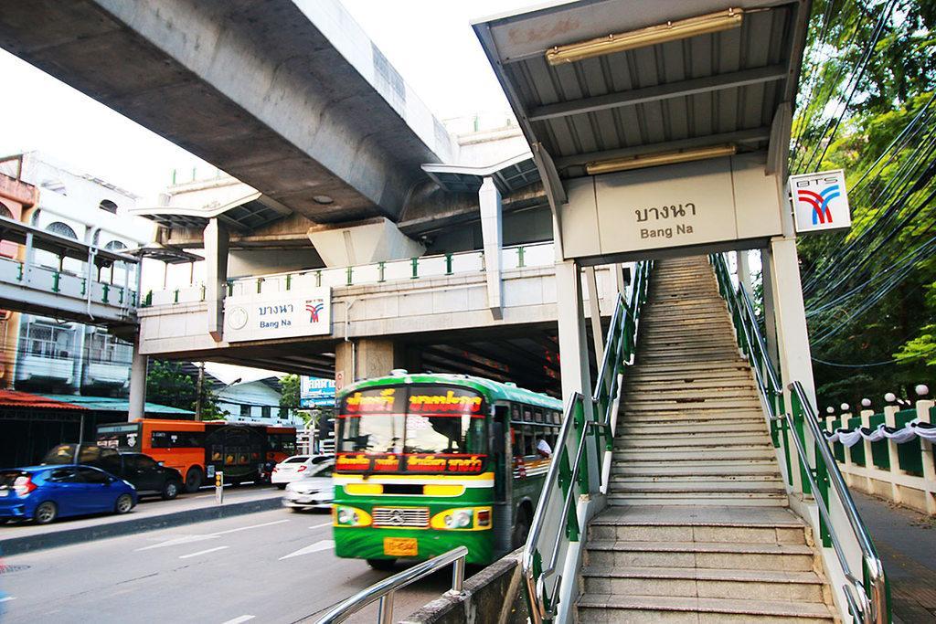 Ideo Mobi Eastgate Bangna By Winnie Bangkok Luaran gambar