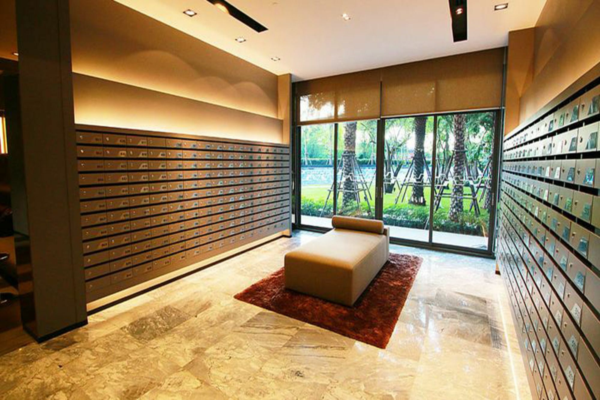 Ideo Mobi Eastgate Bangna By Winnie Bangkok Luaran gambar
